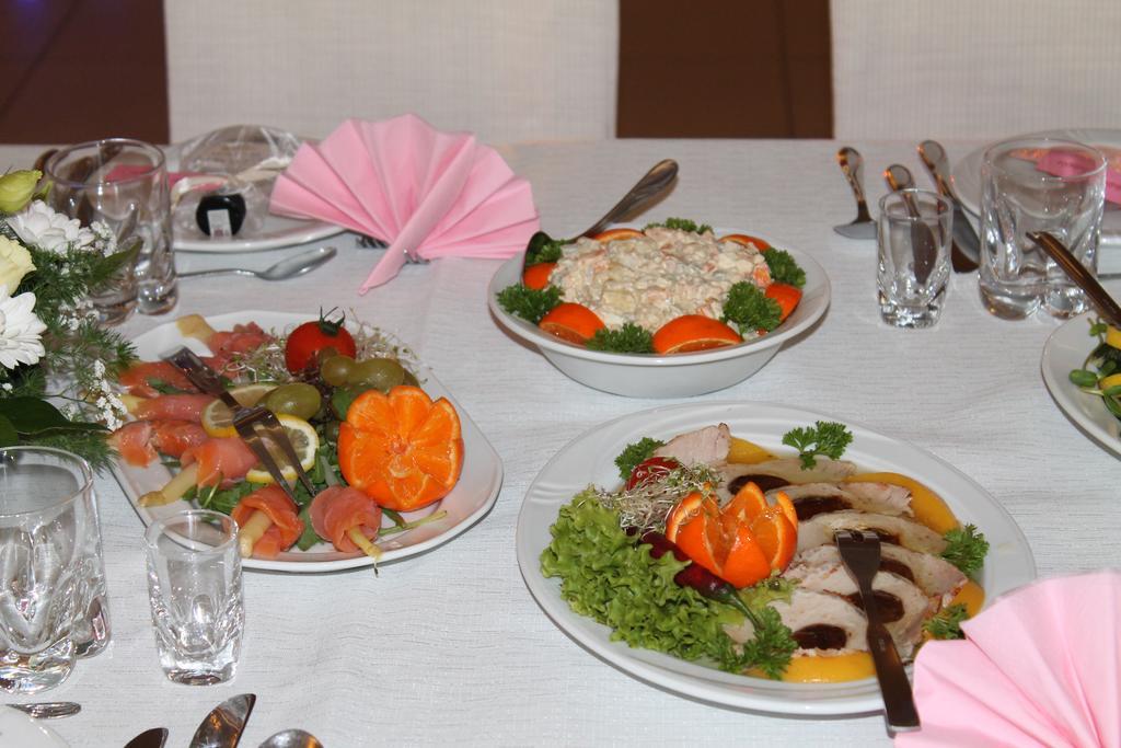 Hotel Kaprys Świdnik Εξωτερικό φωτογραφία
