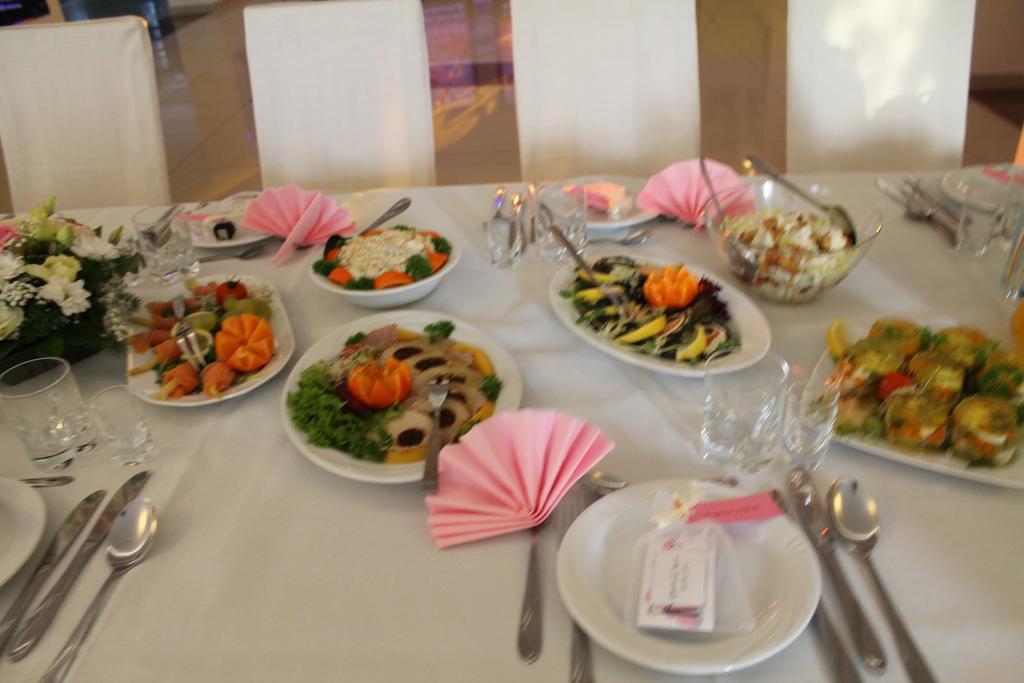 Hotel Kaprys Świdnik Εξωτερικό φωτογραφία